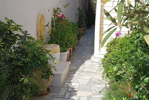 Peter & Tony Rooms Galissas Exterior foto